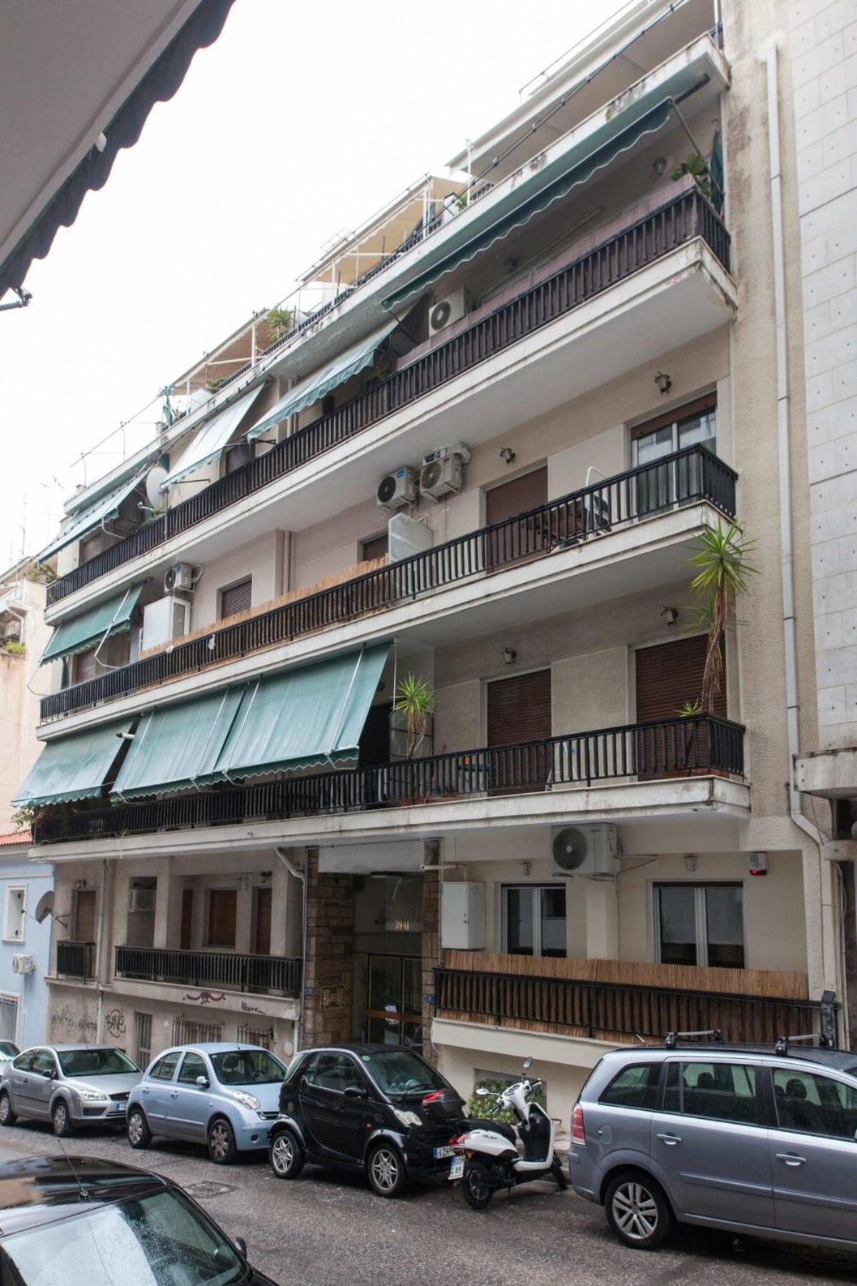 Pagrati Urban Oasis Getaway 2Bd Apt With Balcony Афины Экстерьер фото