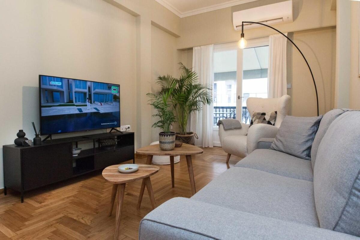 Pagrati Urban Oasis Getaway 2Bd Apt With Balcony Афины Экстерьер фото