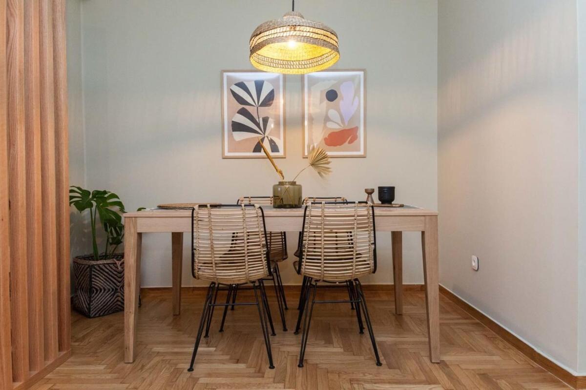 Pagrati Urban Oasis Getaway 2Bd Apt With Balcony Афины Экстерьер фото