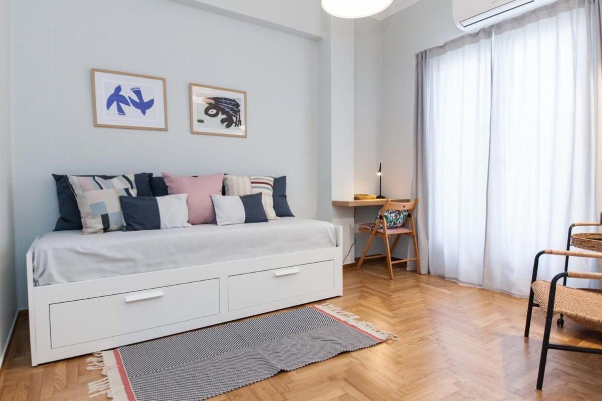 Pagrati Urban Oasis Getaway 2Bd Apt With Balcony Афины Экстерьер фото